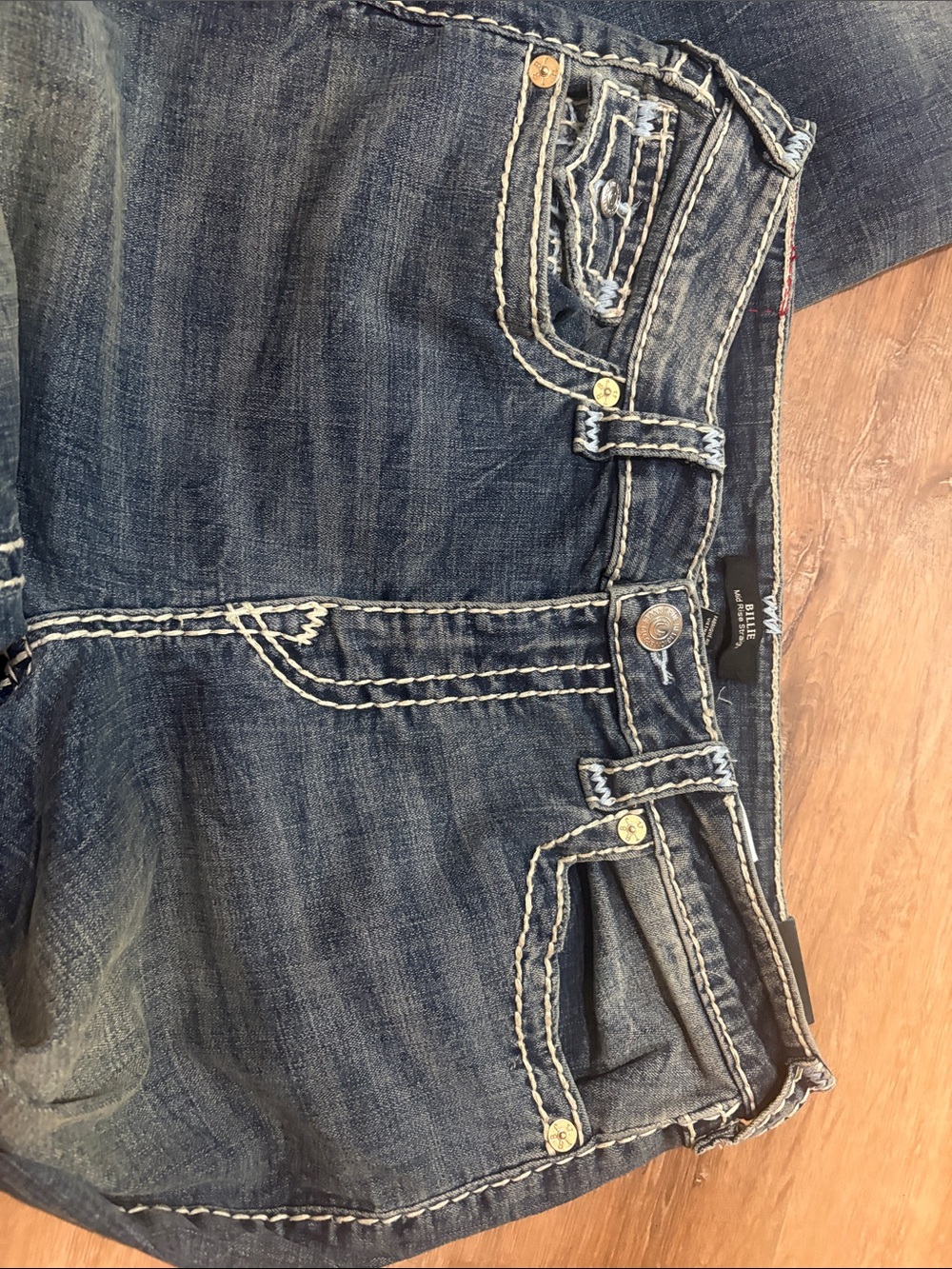 New True Religion Billie Mid Rise Super T Flap Straight Jean $244 Rt - Picture 6 of 7
